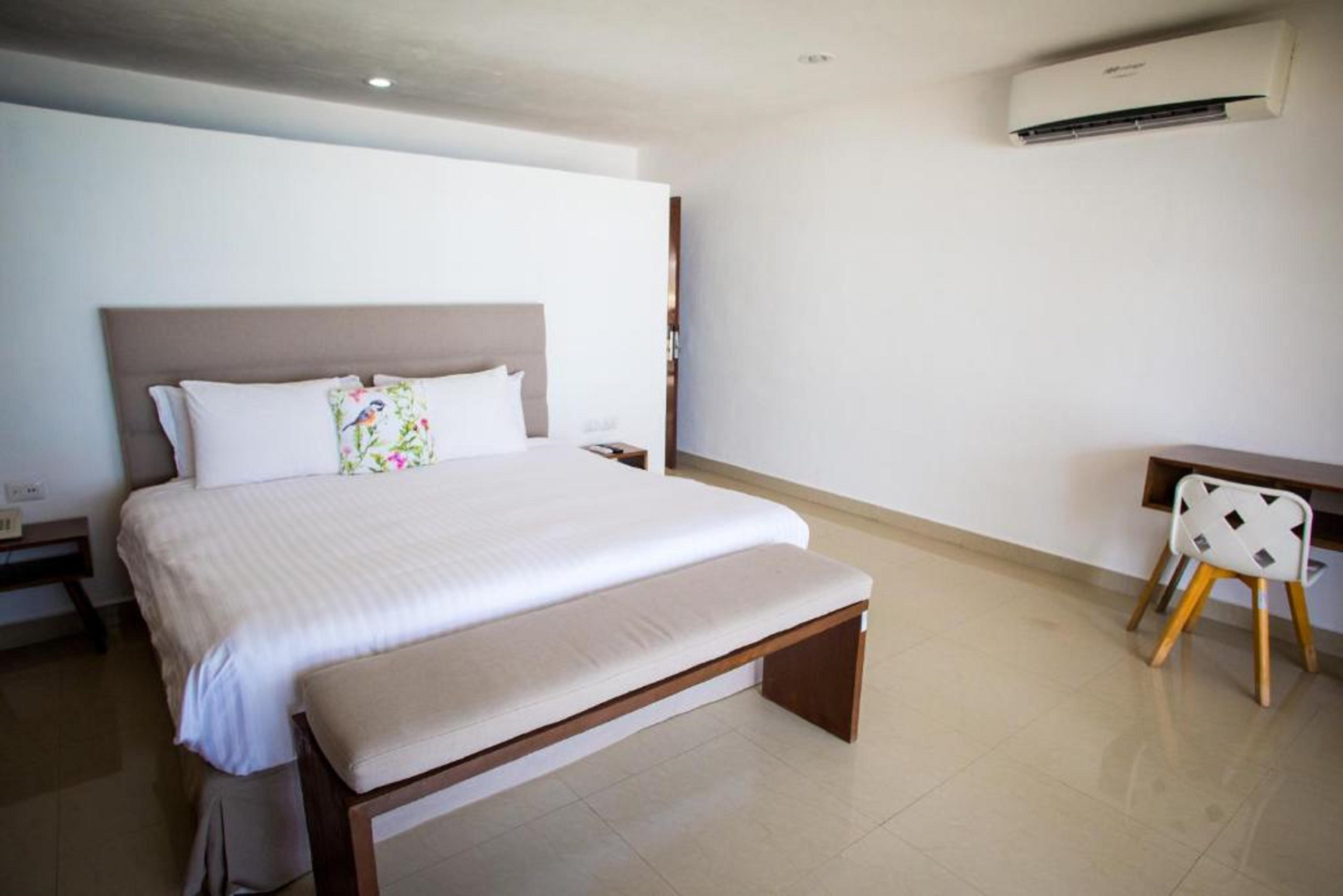Le Reve By Mij - Beachfront Hotel (Adults Only) Playa del Carmen Exterior photo